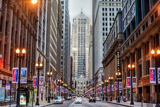 Chicago's Secret Interiors Architectural Walking Tour - Why Chicago’s indoor architecture deserves two hours