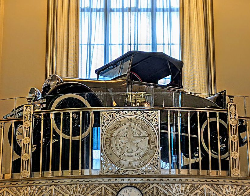Chicago Walking Tour: See Inside Art Deco Masterpieces - My Take: Book It for the Interiors