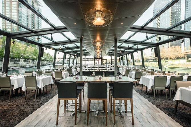 City Cruises Chicago: River Architectural Lunch Cruise - Why a Chicago River lunch works so well