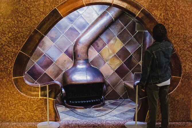 Complete Gaudi Tour: Casa Batllo, Park Guell & Sagrada Familia - Morning and afternoon options are genuinely different