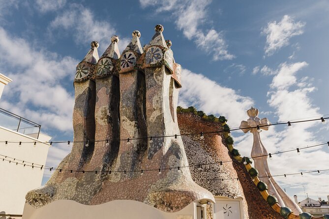 Complete Gaudi Tour: Casa Batllo, Park Guell & Sagrada Familia - Sagrada Família: the strongest finish