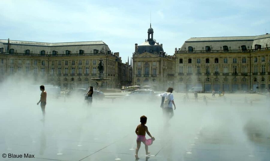 Contemporary Architecture in Bordeaux city center! - Why Bordeaux’s Modern Side Deserves Two Hours