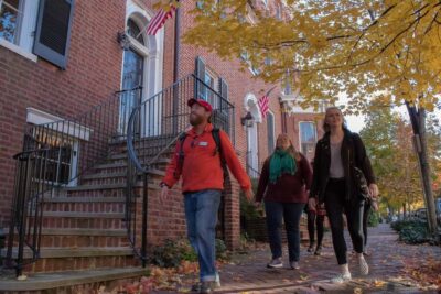 DC: Georgetown History & Architecture Tour with Local Guide