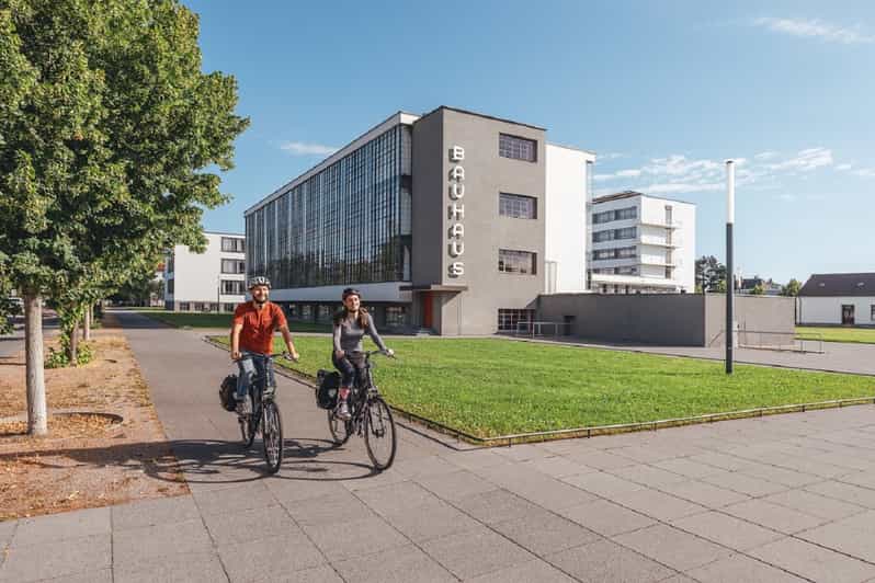 Dessau: Bauhausbauten Radtour - Why a bicycle is the right way to see Dessau’s Bauhaus