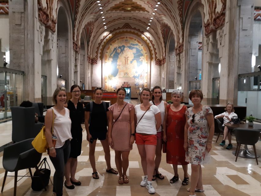 Detroit: Architectural Beauty and Hidden Gems Walking Tour - Fox Theater and Fisher Building: Detroit in Grand Scale