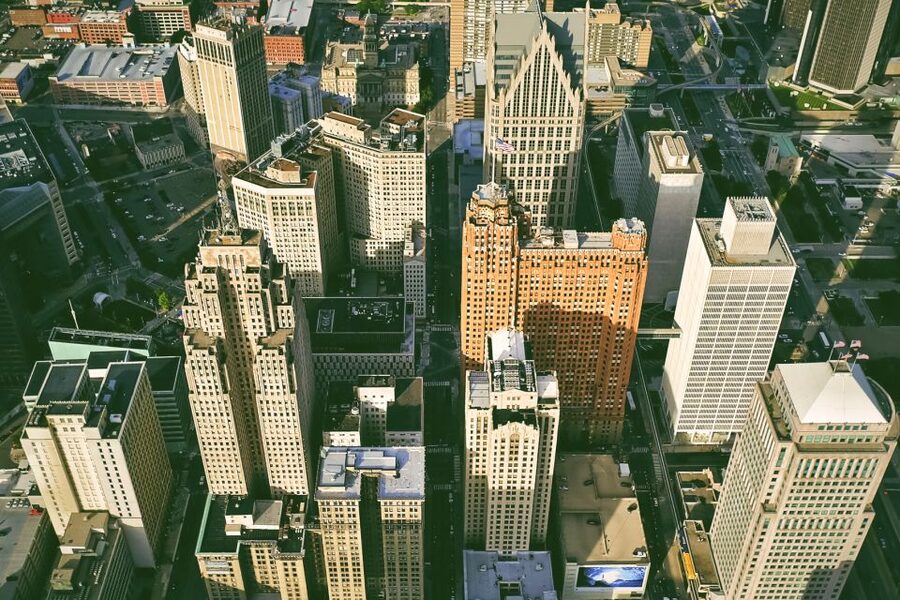 Detroit: Architectural Beauty and Hidden Gems Walking Tour - A Small Group Makes the Commentary More Useful