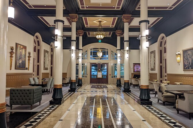 Downtown Austin Historical Architecture Walk - The Paramount Theatre and Commercial Austin