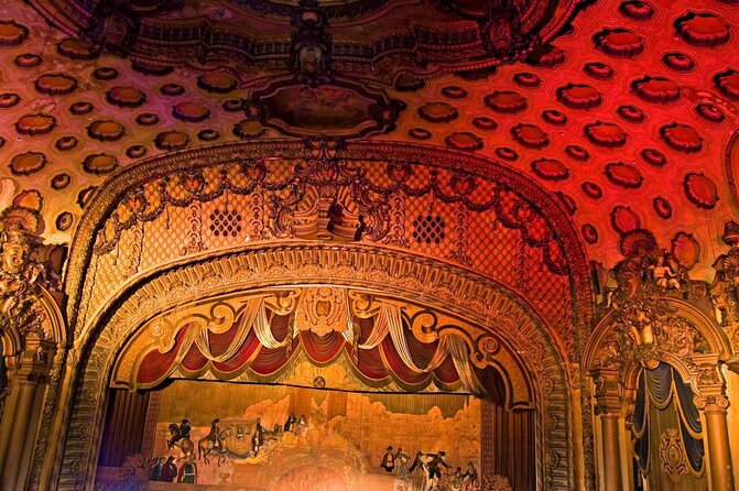 Downtown Los Angeles Architecture Walking Tour - Key points at a glance