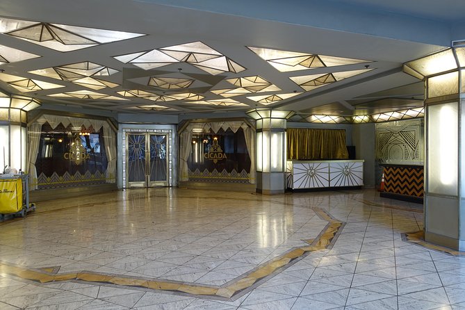 Downtown Los Angeles Architecture Walking Tour - Eastern Columbia Lofts, the Jewel of Art Deco