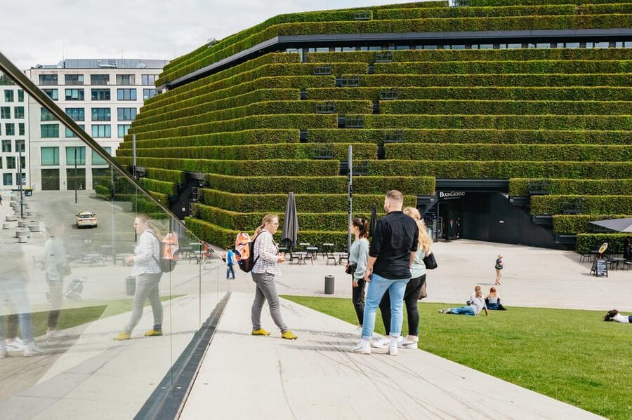 Düsseldorf: Guided City Architecture Walking Tour - Key points to know before you book