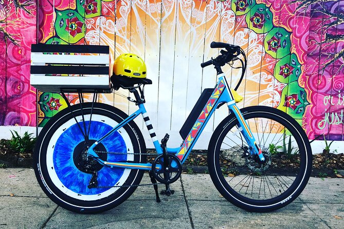 Electric Bike Art and Architecture Guided Tour in Jacksonville - Meeting the guide at 3544 St. Johns Avenue
