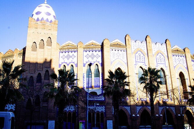 Exclusive Gaudi Segway Guided Tour Architectural Marvels - Passeig de Gràcia and Gaudí’s two famous facades