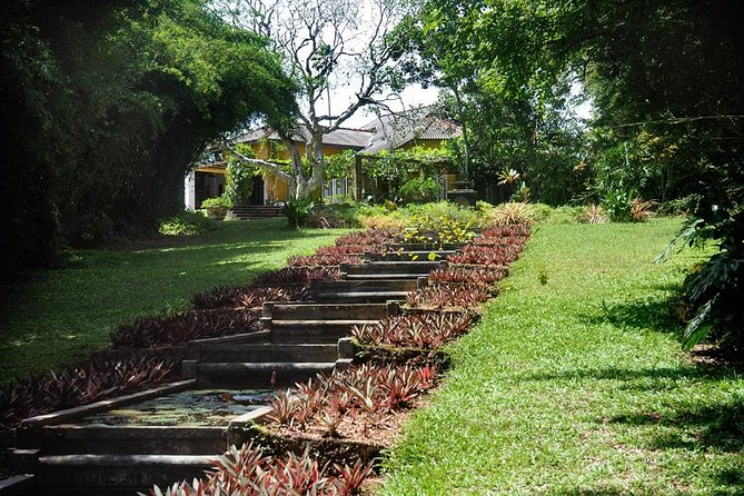 Exclusive : Geoffrey Bawa Architecture Tour - Why Bawa’s gardens are worth your morning