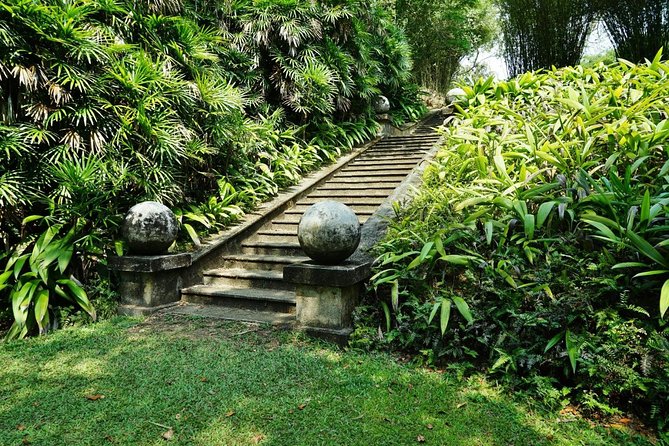 Exclusive : Geoffrey Bawa Architecture Tour - The value of a private tuk-tuk tour