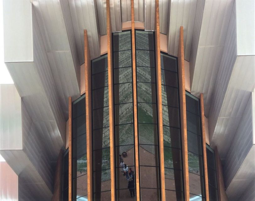 From Bilbao: Rioja Architecture and Wine Tour - The pintxos lunch and what it adds