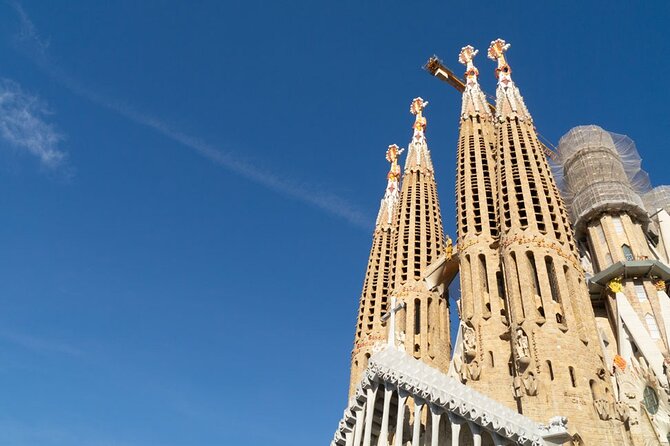 Gaudi and La Sagrada Familia Exterior Self-Guided Audio Tour - Who will like this format