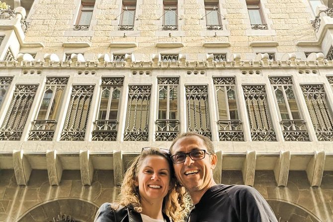 Gaudi houses Private Tour: La Pedrera & Casa Vicens Skip-the-Line - A quieter pause at the old hospital gardens