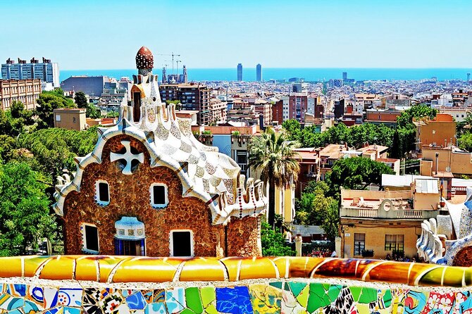 Gaudi Private Tour with Sagrada Familia & Park Guell Tickets - Casa Milà and Casa Batlló, Gaudí from the street