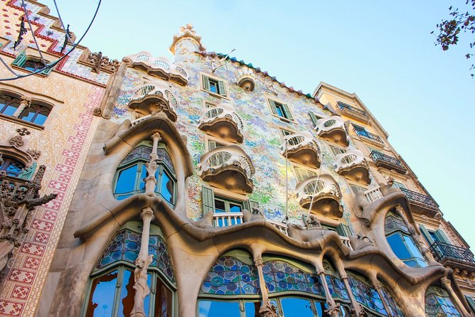 Gaudi Private Tour with Sagrada Familia & Park Guell Tickets - Booking advice for a smooth four hours