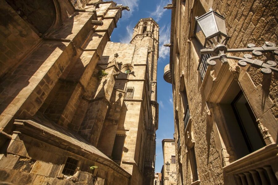 Gaudi's Barcelona 2-Hour Segway Tour with a Live Guide - Under the Arc de Triomf and into Ciutadella Park