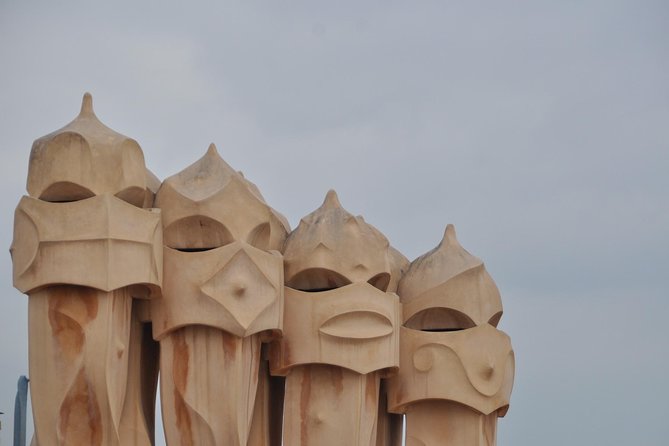 Gaudi's Casa Batlló and La Pedrera with Chocolate Tasting - The value of a 15-person group
