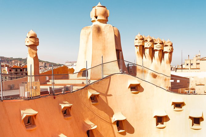 Gaudi's Casa Batlló and La Pedrera with Chocolate Tasting - Who should book this experience?