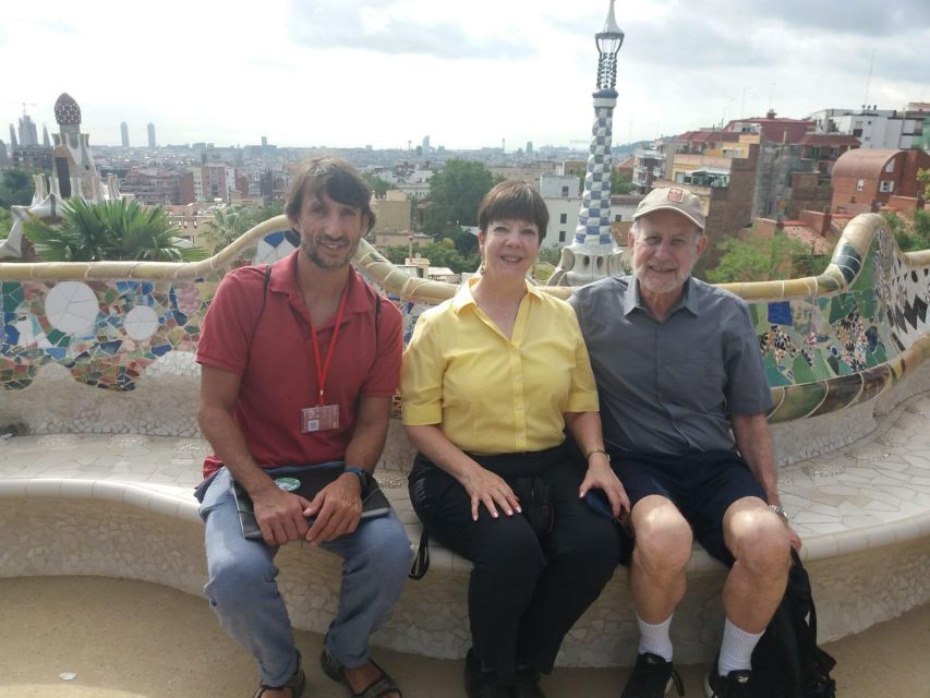 Gaudi's legacy.Exclusive tour to Park Güell & Casa Batlló - Finishing inside Casa Batlló
