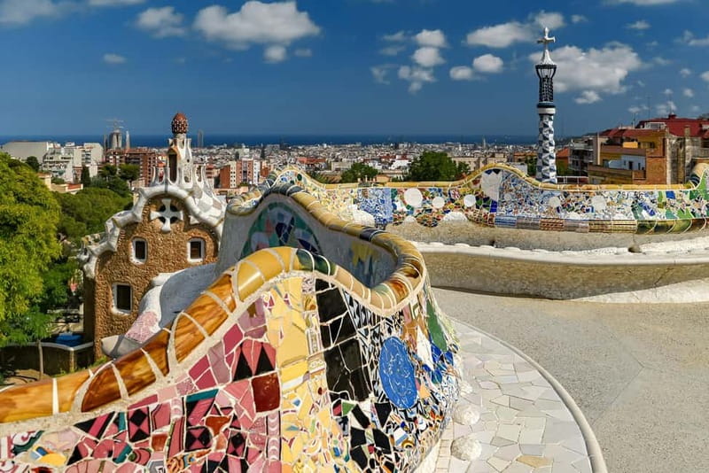 Gaudi's legacy.Exclusive tour to Park Güell & Casa Batlló - Beginning at Park Güell