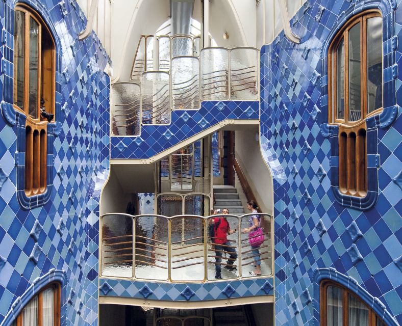 Gaudi's Masterpieces Private Tour in Barcelona - What the private format really gives you