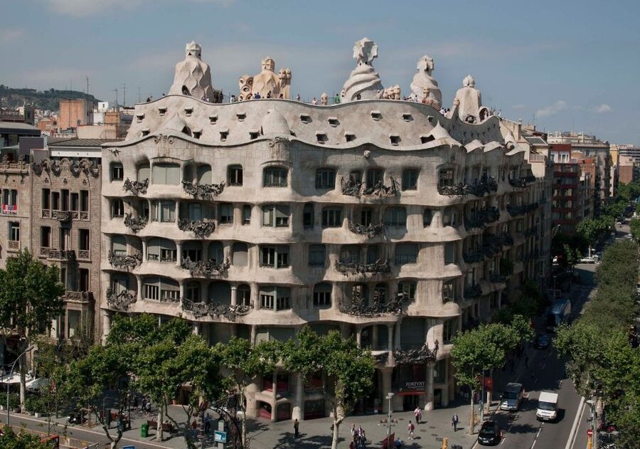 Gaudi's Masterpieces Private Tour in Barcelona - Sagrada Familia and Gaudí’s religious vision