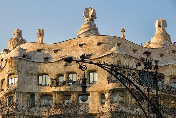 Gaudi's Modernist Legacy: Small Group Walking Tour - The St. George legend and Catalan identity