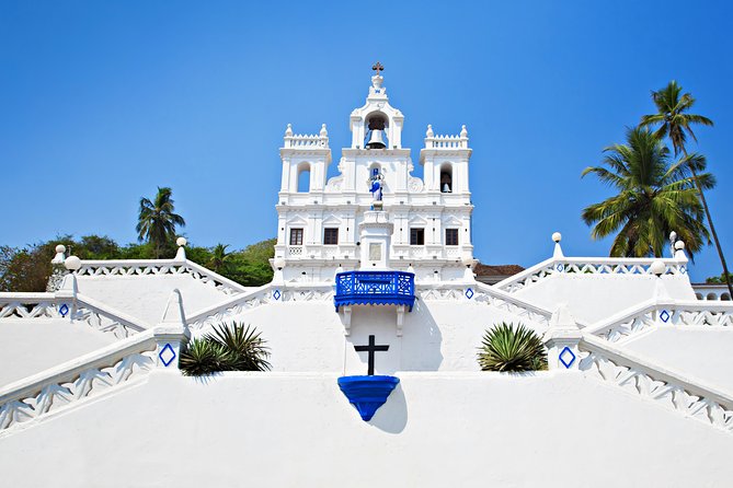 Goa Walking tour: History, Culture, Art and architecture - Beer, cashew feni, and a slower Fontainhas walk