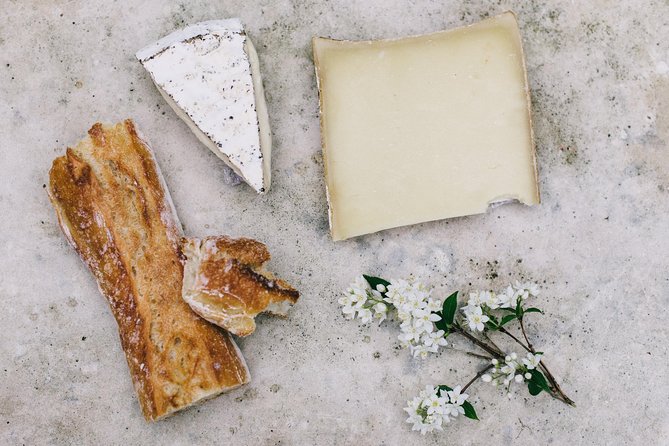 Gouda Private Walking Tour: History, Architecture & Cheese - De Goudse Waag and Gouda’s cheese trade
