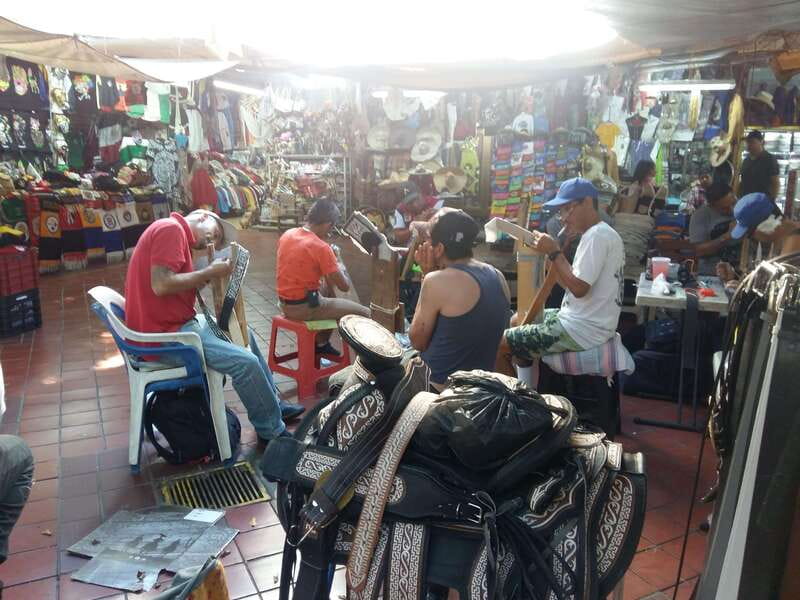 Guadalajara: Culture, Architecture, and Market Walking Tour - Should you book the Guadalajara Culture, Architecture, and Market Walk?