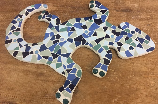 Guided Gaudí’s Trencadís Mosaic Workshop in Barcelona 4 Hours - The finished mosaic and pickup timing