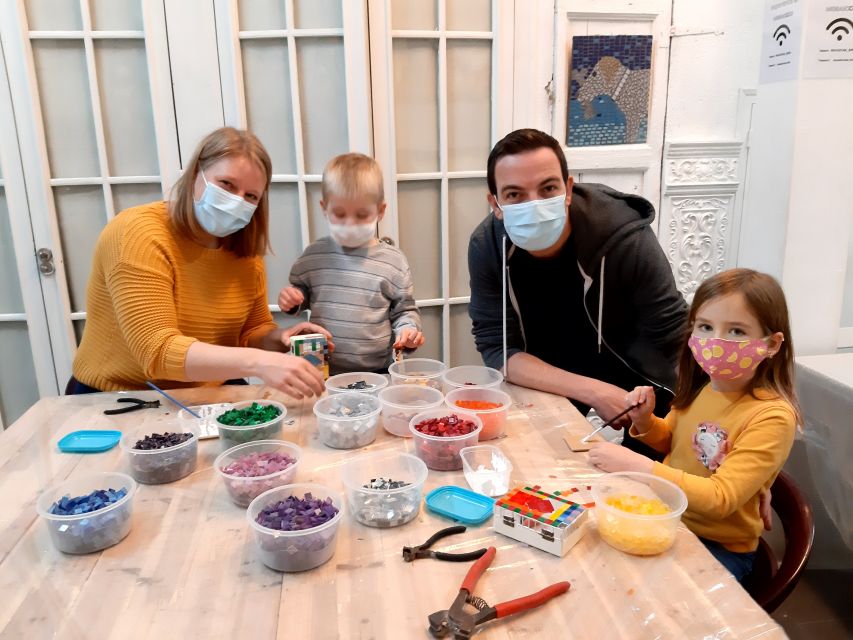 Guided Gaudí’s Trencadís Mosaic Workshop in Barcelona - What to bring, and what to leave outside