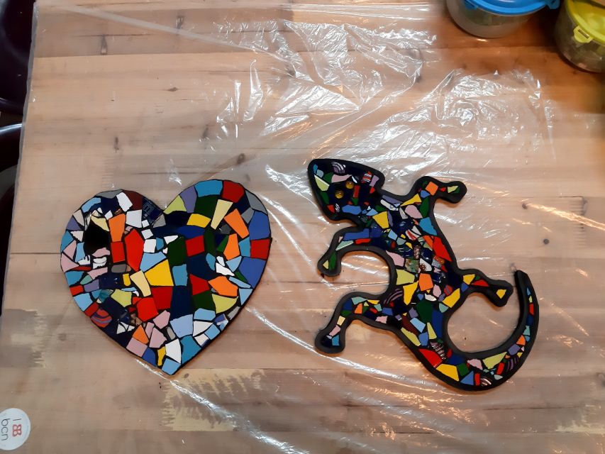 Guided Gaudí’s Trencadís Mosaic Workshop in Barcelona - Who will enjoy this most?