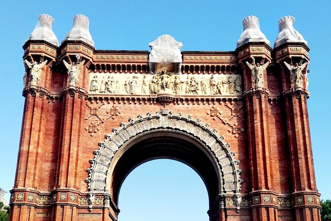 Guided Tour Ciutadella Park Nature, Triumphal Arch and Gaudí in Barcelona. - General Prim and the park’s political past