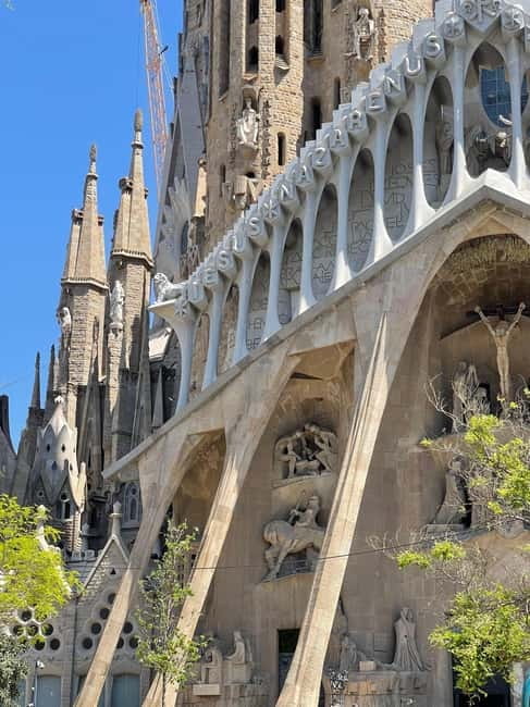 Guided Tour of Sagrada Familia - Gaudi's dream - Why Gaudí’s Sagrada Família needs a guide