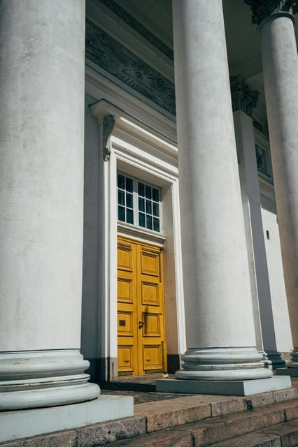 Helsinki: Architectural Highlights Guided Walking Tour - Amos Rex, Kamppi Chapel, and Pohjola Insurance Building