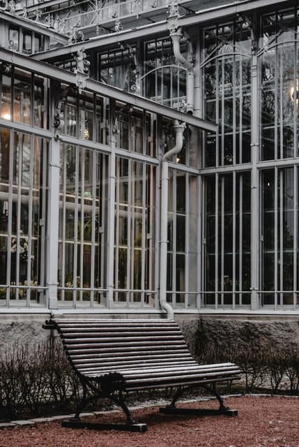 Helsinki: Architectural Highlights Guided Walking Tour - When to go and how to prepare