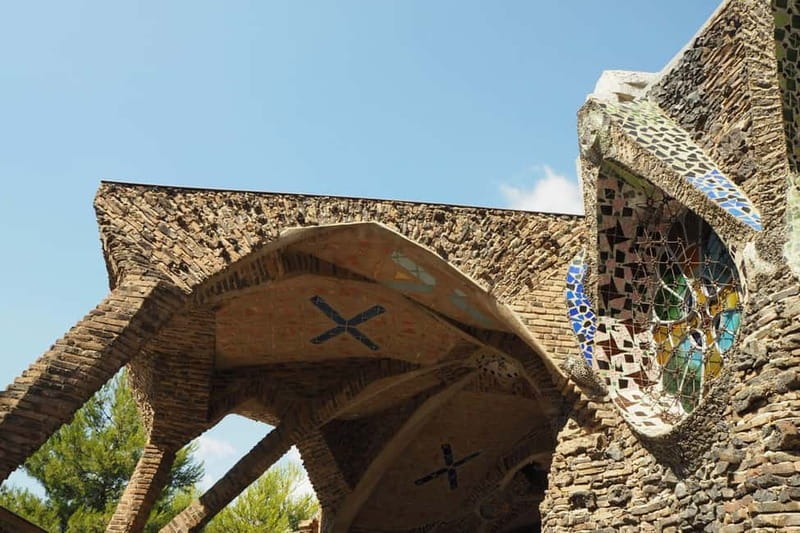 Highlights Guided visit to Gaudi's Crypt and Colonia Güell - Who will enjoy this visit most
