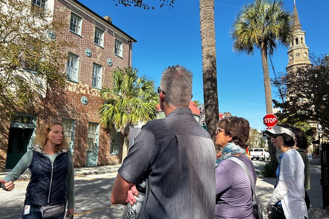 Historic Charleston: The Battery, Rainbow Row, St. Michael Church - Washington Square gives the route a pause