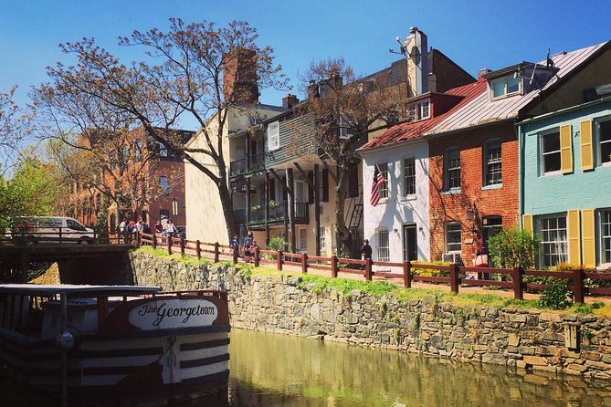 Historic Georgetown Architectural Walking Tour - Yellow Tavern and the less-polished side of the neighborhood