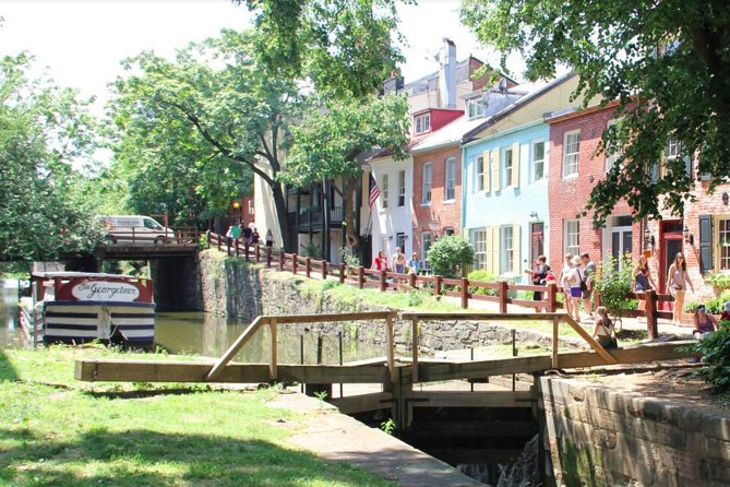 Historic Georgetown: History, Gossip, & Architecture Walking Tour - Old Stone House and the Neighborhood’s Earlier Life