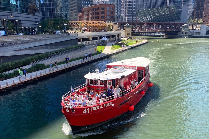Historical and Architectural Chicago Fireboat River & Lake Cruise - Key points to know before booking