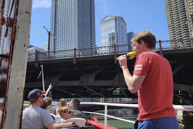 Historical and Architectural Chicago Fireboat River & Lake Cruise - Why families and fire-service fans get extra value