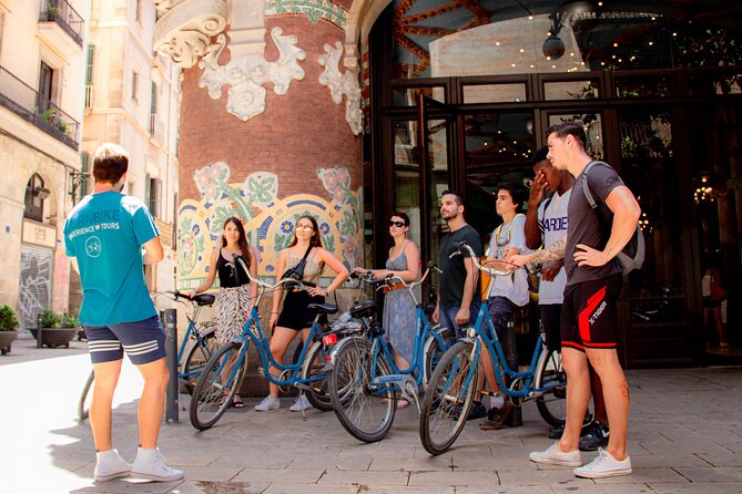 Historical and Modernist Bike Tour Barcelona - Why a bicycle works so well in central Barcelona