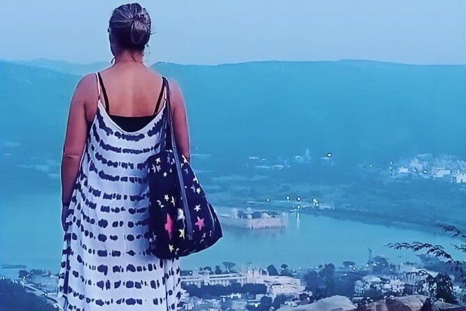 Jaipur City Heritage and Architecture Tour - Jal Mahal: a fifteen-minute pause by the lake
