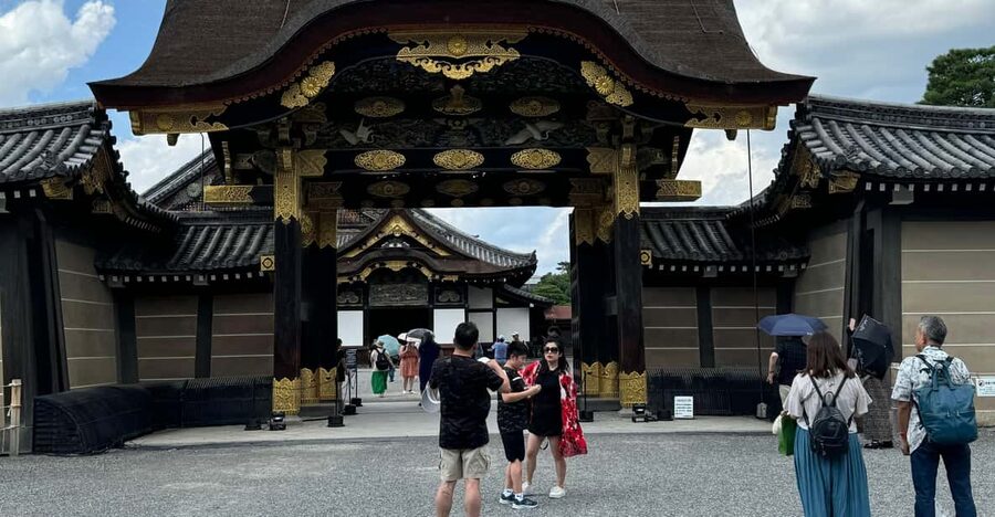 Kyoto: Nijo Castle & Gardens 2-Hour Guided Tour - Why Nijo Castle makes a strong two-hour stop